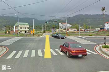 過30米道路沿指標前行駛約1k即達。